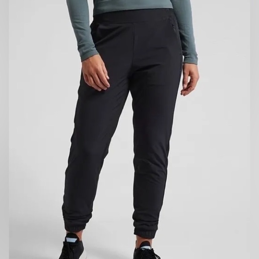 Athleta Brooklyn Lined black joggers size 10 petite